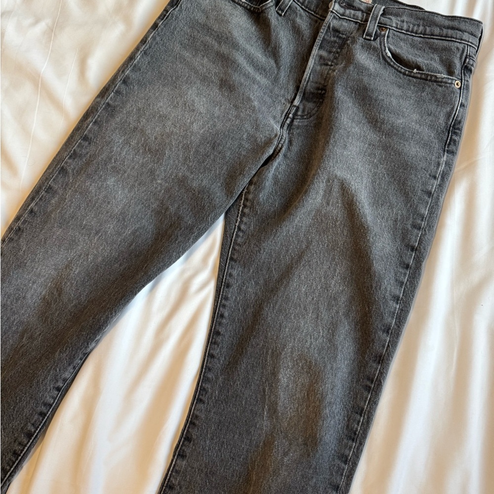 Levi's Women's Charcoal Gray Ankle Crop Jeans